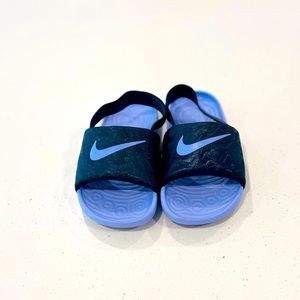 Nike sandals kids